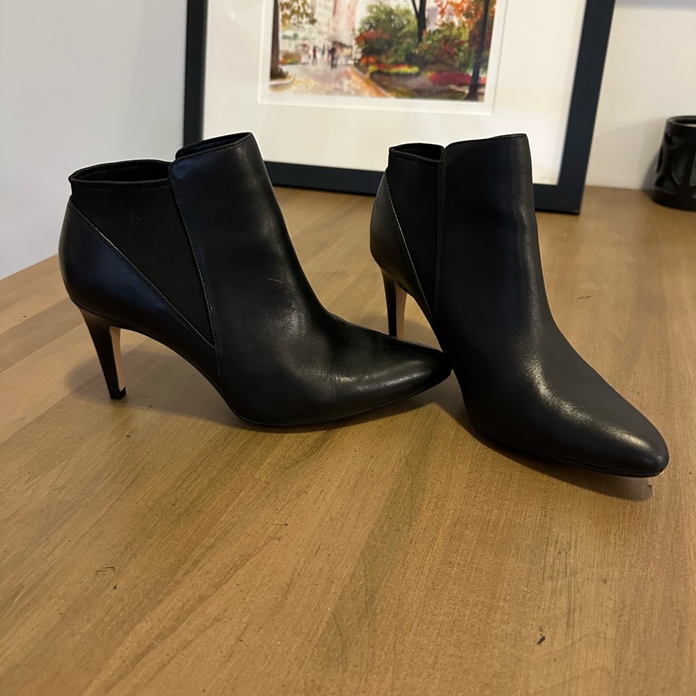 Clarks Black Leather 3in Heel Booties size 8